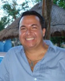 تصویر Roberto Molina López