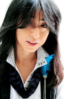 تصویر Yasuharu Takanashi